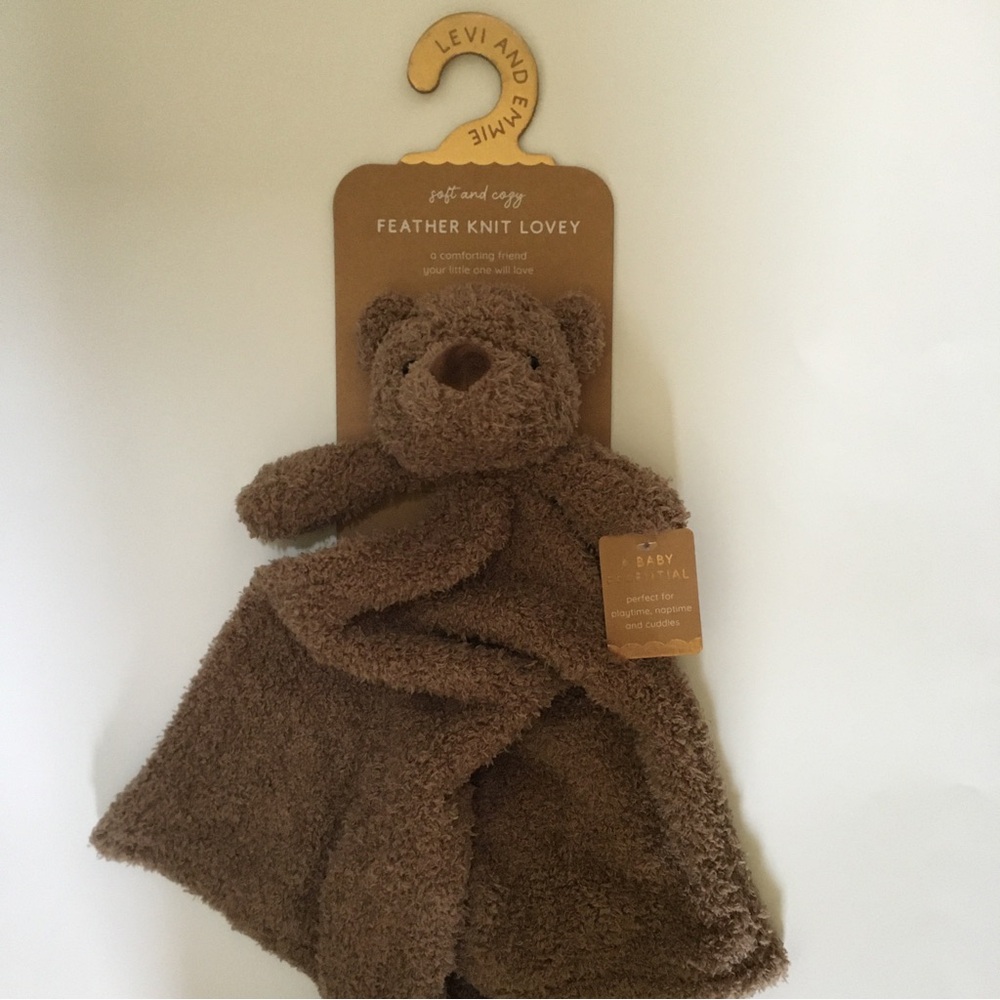 NEW Lovey Bear Feather Knit Brown Soothing Security Blanket  | Levi and Emmie